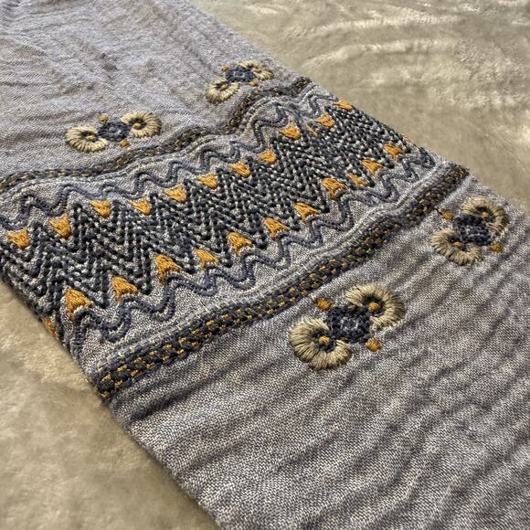 Johnny Was Chambray Floral Embroidered Top Bell Sleeve Boho Size Large Women's - Picture 6 of 14